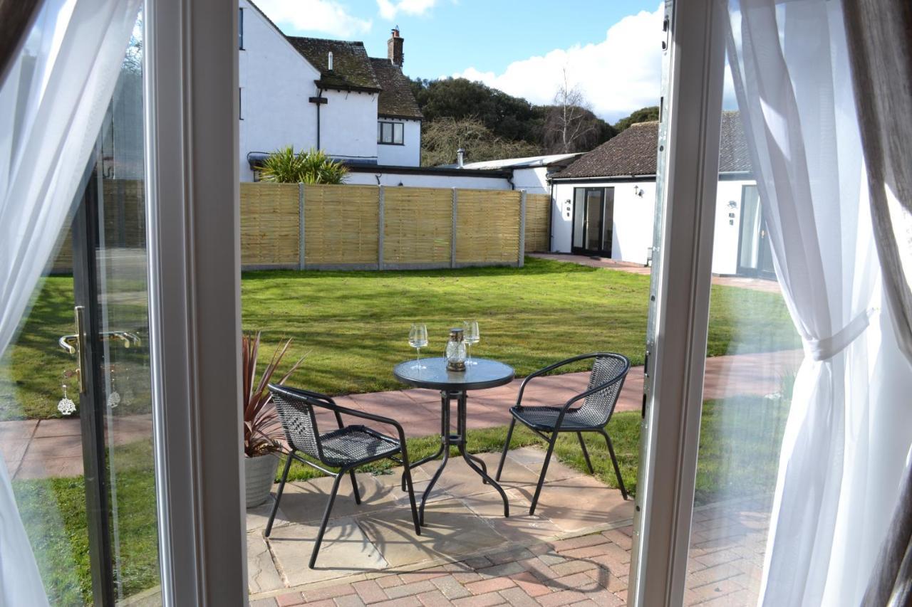 Number 3, Lytton Tree Lodge, Reydon, Southwold ภายนอก รูปภาพ