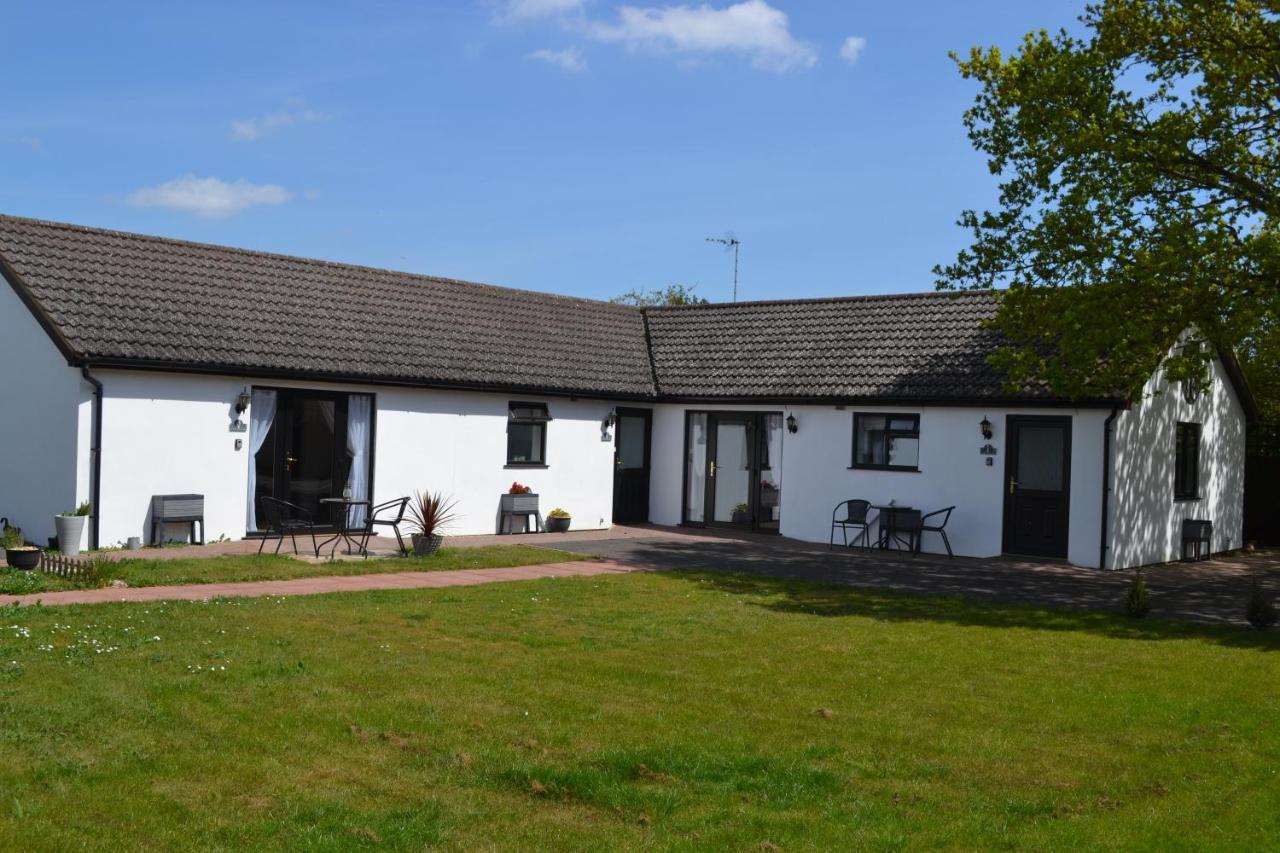 Number 3, Lytton Tree Lodge, Reydon, Southwold ภายนอก รูปภาพ