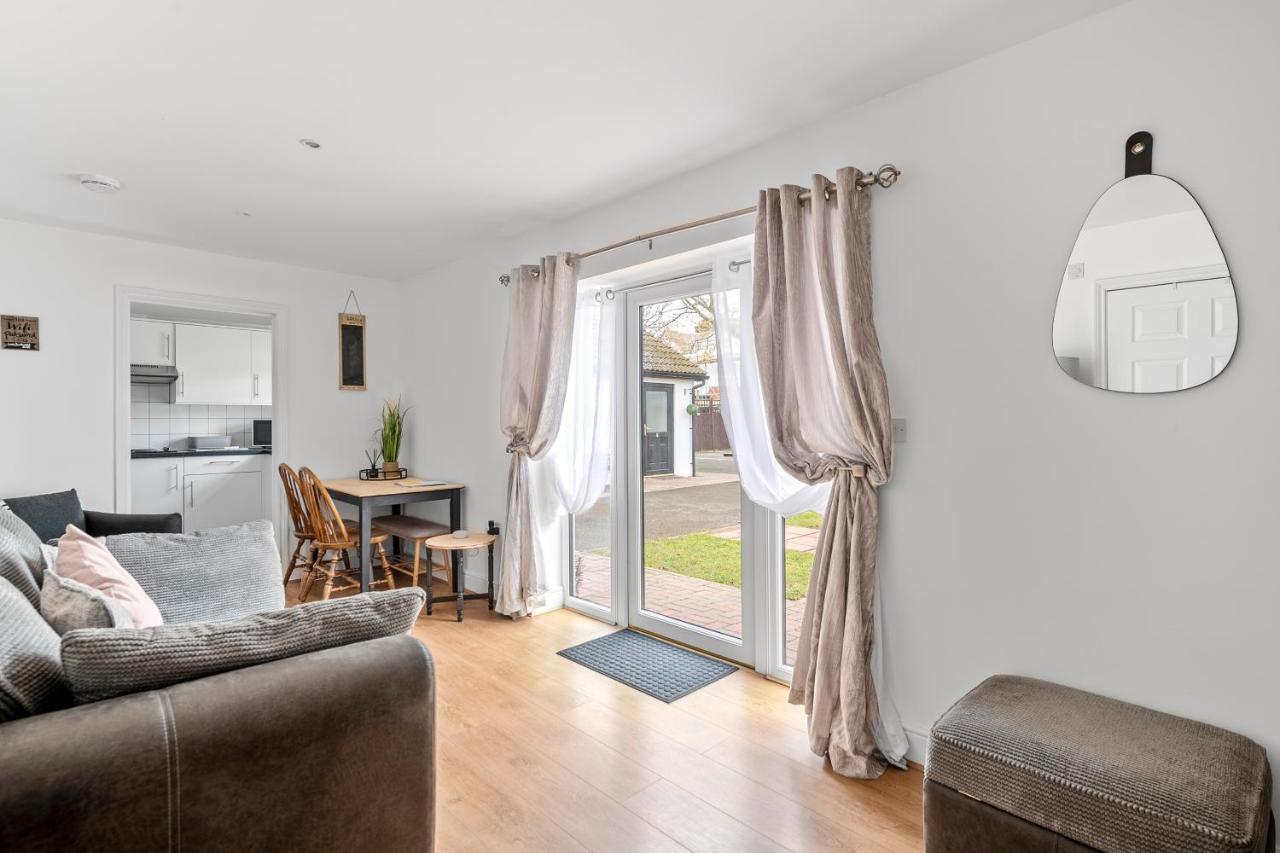 Number 3, Lytton Tree Lodge, Reydon, Southwold ภายนอก รูปภาพ